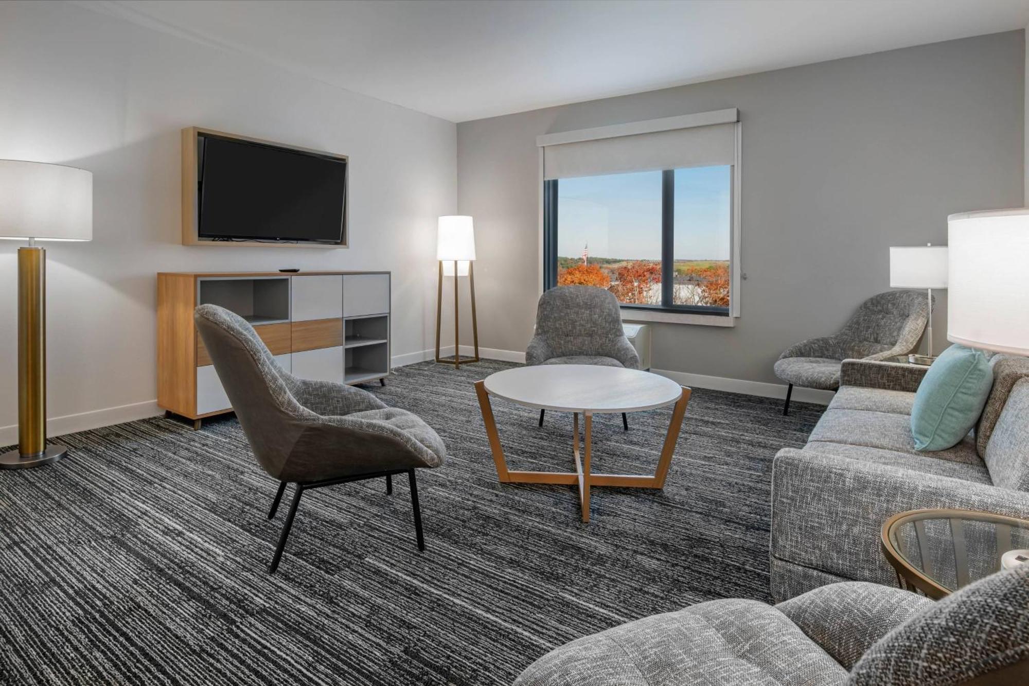Towneplace Suites By Marriott Wrentham Plainville Exterior photo